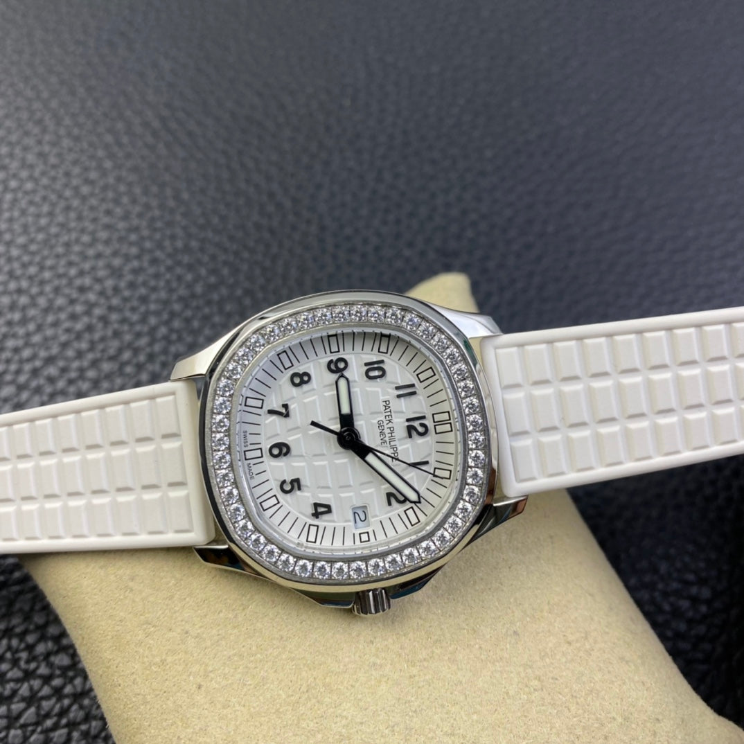 PATEK PHILIPPE AQUANAUT 파텍필립 아쿠아넛 5168G-001 화이트 다이아 다이얼