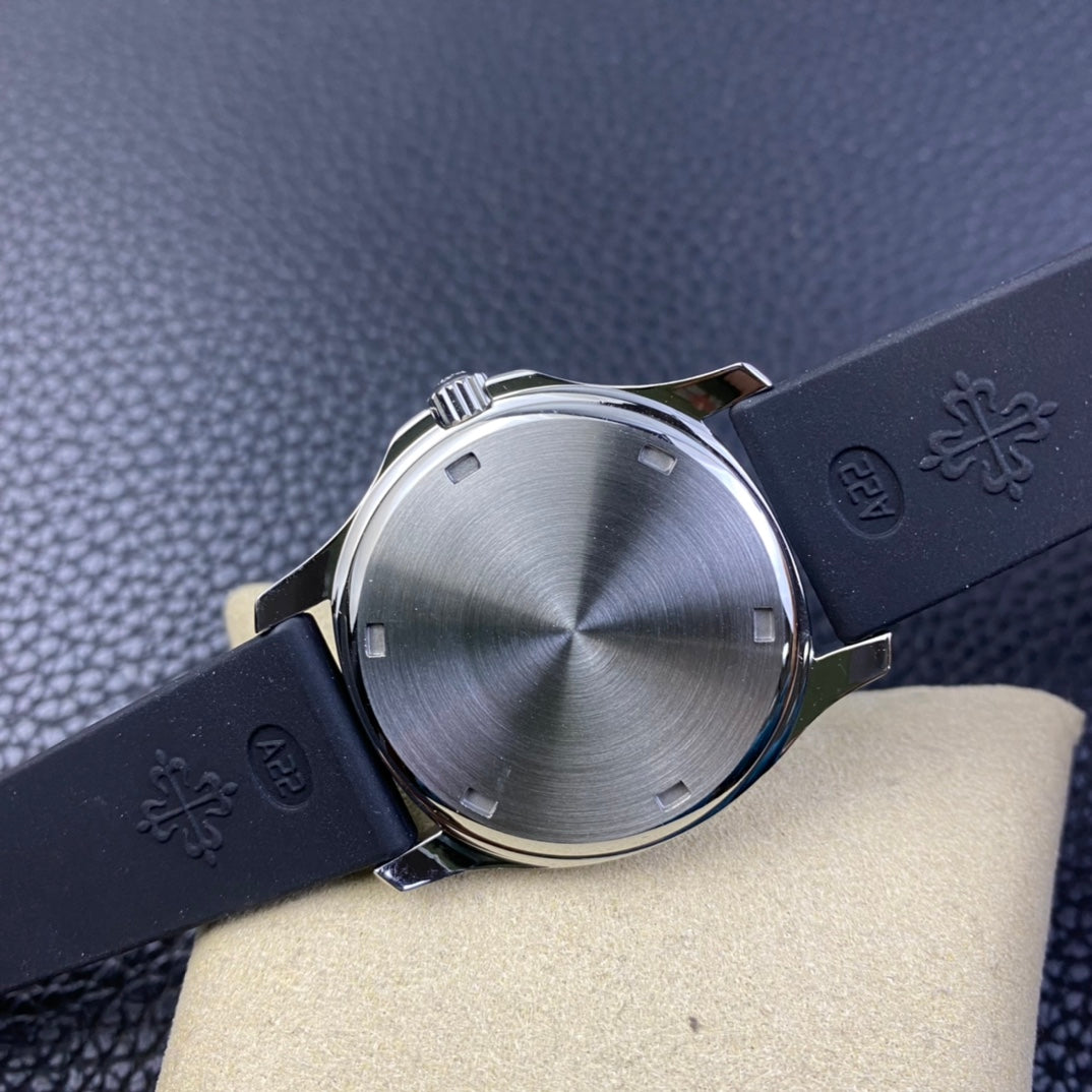 PATEK PHILIPPE AQUANAUT 파텍필립 아쿠아넛 5168G-001 블랙 다이아 다이얼