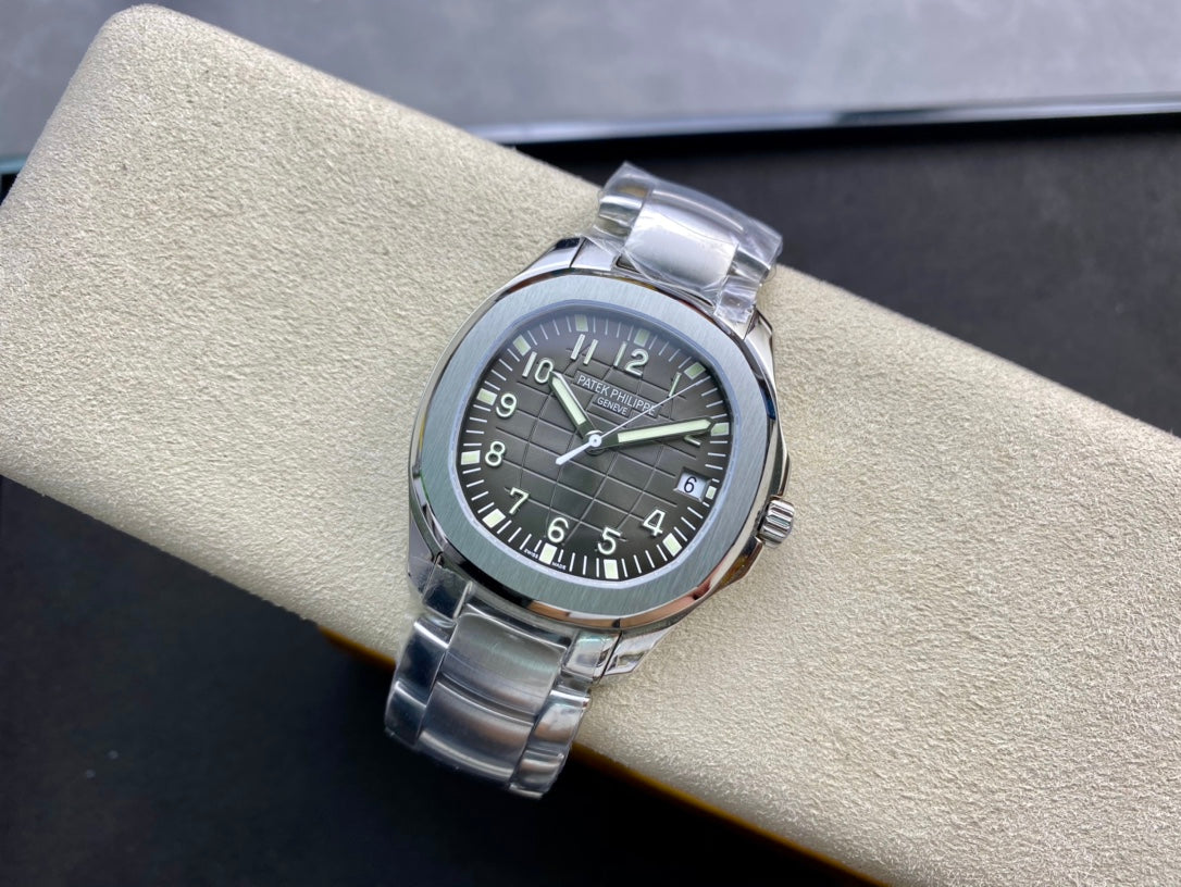 PATEK PHILIPPE AQUANAUT 파텍필립 아쿠아넛 51687/1A-001 블랙 다이얼