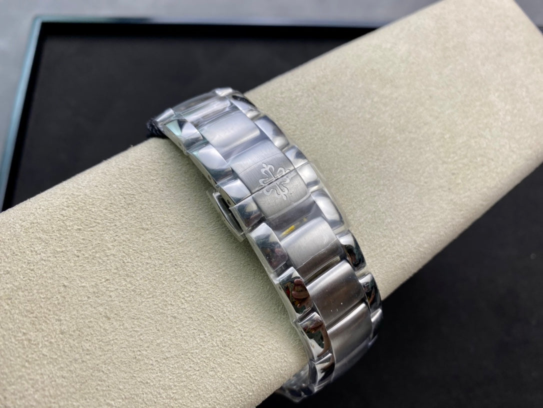 PATEK PHILIPPE AQUANAUT 파텍필립 아쿠아넛 51687/1A-001 블랙 다이얼