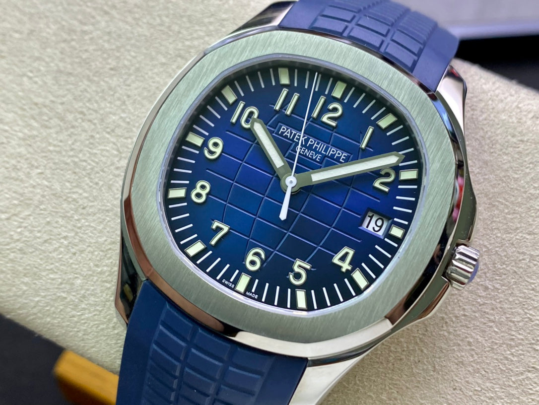 PATEK PHILIPPE AQUANAUT 파텍필립 아쿠아넛 5168G-001 블루 다이얼