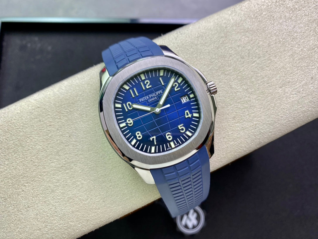 PATEK PHILIPPE AQUANAUT 파텍필립 아쿠아넛 5168G-001 블루 다이얼