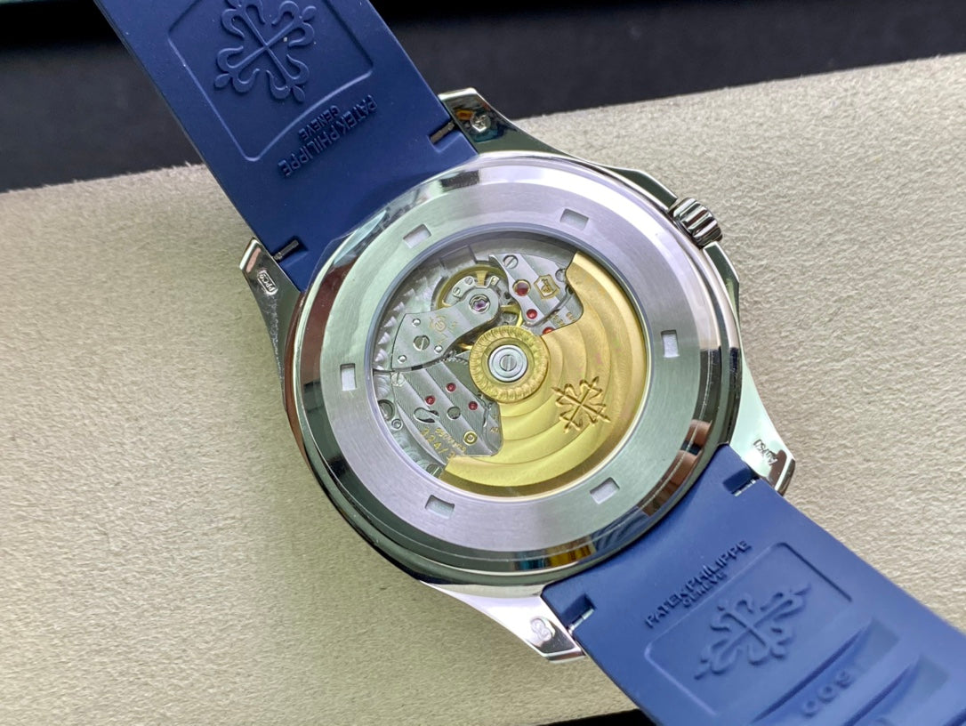 PATEK PHILIPPE AQUANAUT 파텍필립 아쿠아넛 5168G-001 블루 다이얼