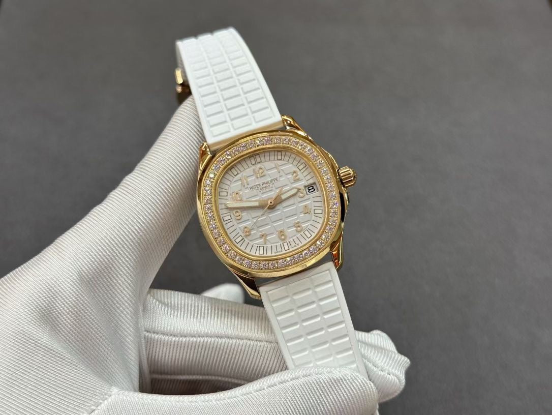 PATEK PHILIPPE AQUANAUT 파텍필립 아쿠아넛 5269/200R-001 다이아 화이트 다이얼