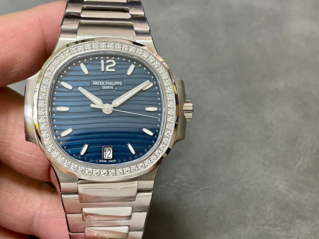 PATEK PHILIPPE NAUTILUS 파텍필립 노틸러스 7118/1200A-001 다이아 블루 다이얼