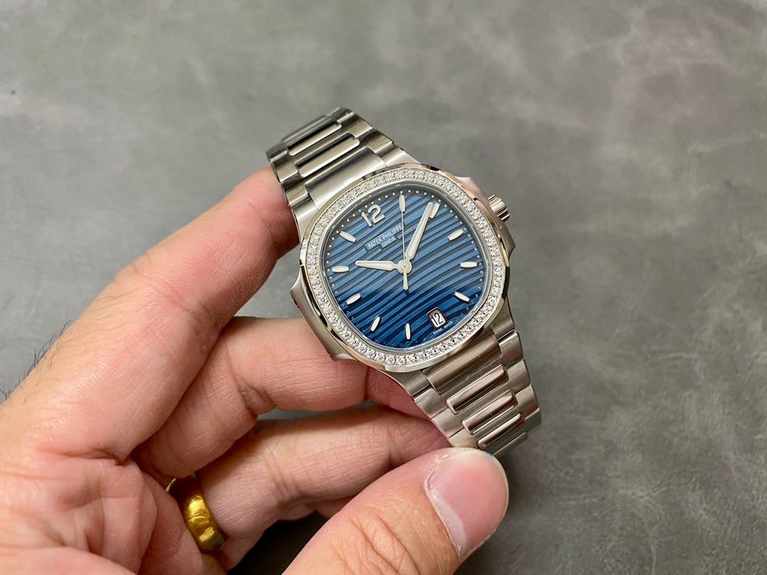 PATEK PHILIPPE NAUTILUS 파텍필립 노틸러스 7118/1200A-001 다이아 블루 다이얼