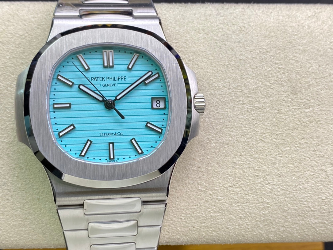 PATEK PHILIPPE NAUTILUS 파텍필립 노틸러스 7118/1200A-001 다이아 티파니 블루 다이얼