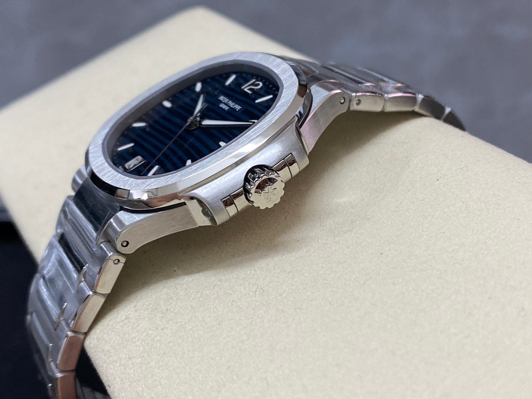 PATEK PHILIPPE NAUTILUS 파텍필립 노틸러스 7118/1A-001 블루 다이얼