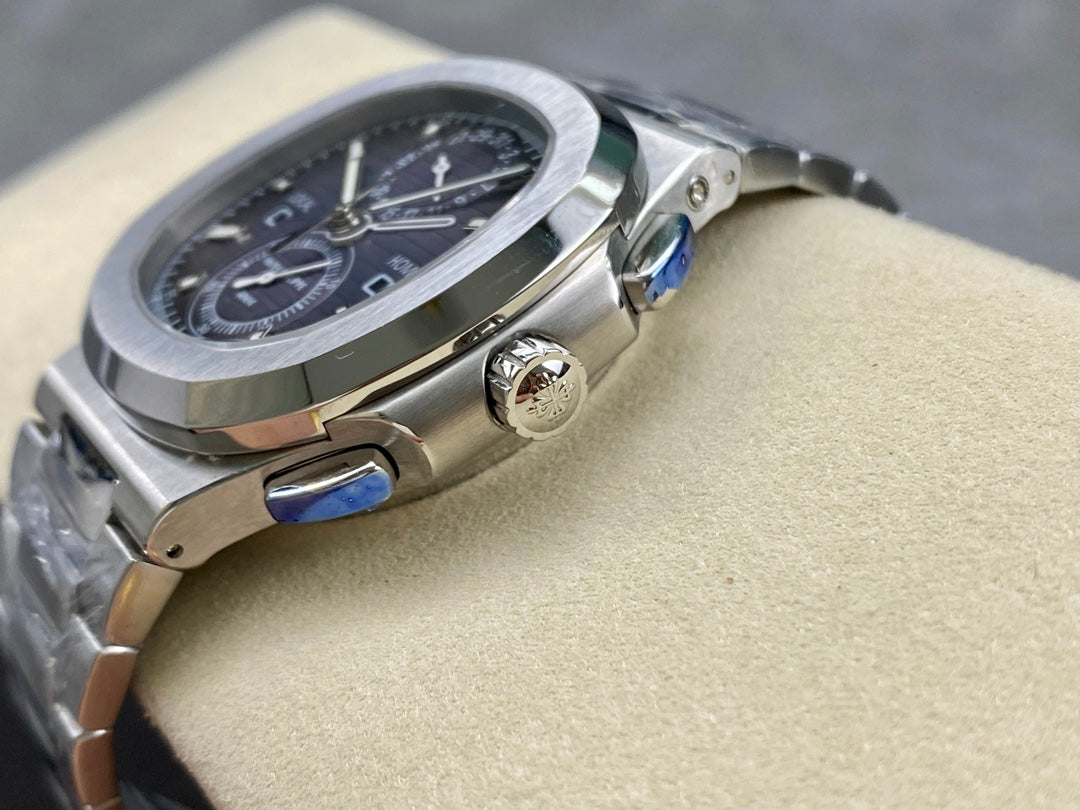 PATEK PHILIPPE NAUTILUS 파텍필립 노틸러스 5990/1A-011 썬 버스트 블루 다이얼