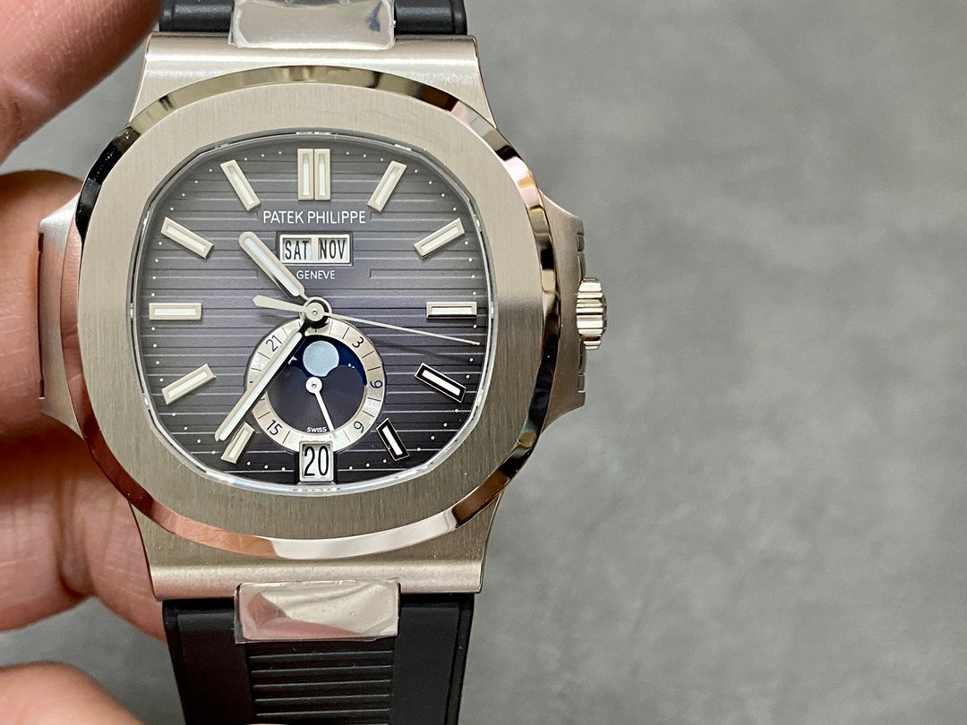 PATEK PHILIPPE NAUTILUS 파텍필립 노틸러스 5726/1A-001 블랙 다이얼