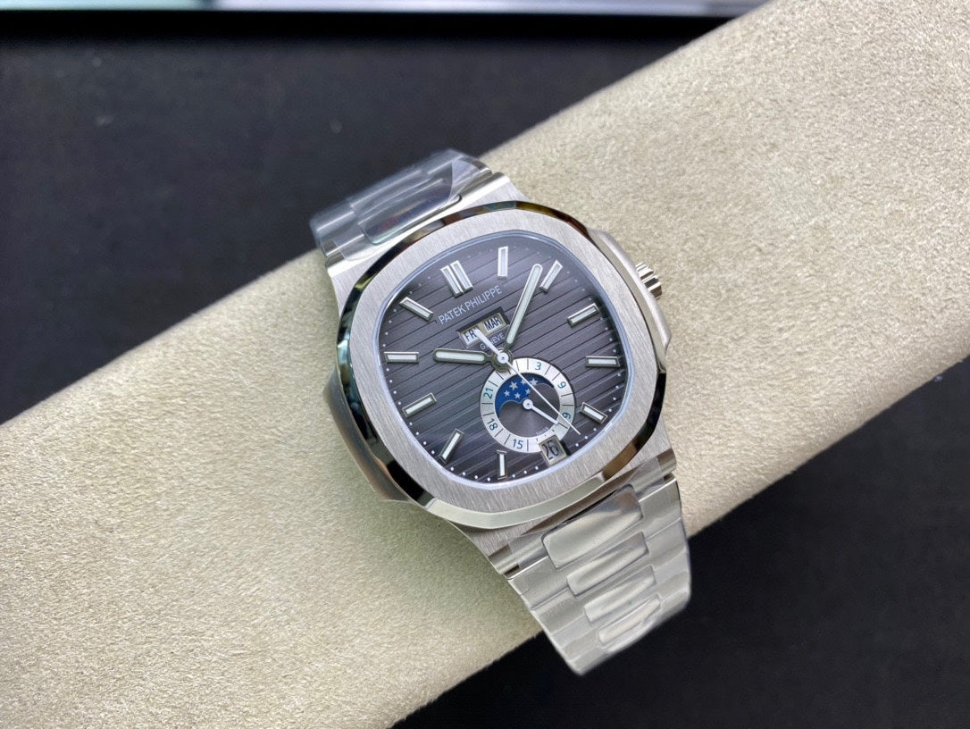 PATEK PHILIPPE NAUTILUS 파텍필립 노틸러스 5726/1A 001 블랙 다이얼