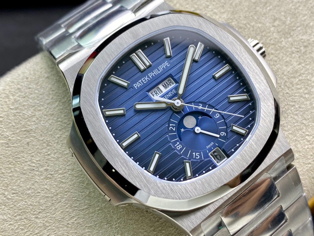 PATEK PHILIPPE NAUTILUS 파텍필립 노틸러스 5726/1A-014 블루 다이얼