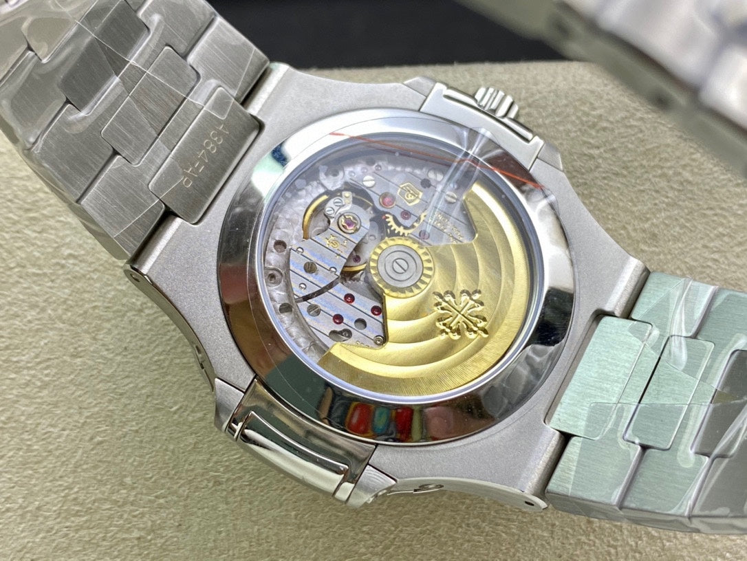PATEK PHILIPPE NAUTILUS 파텍필립 노틸러스 5726/1A-010 화이트 다이얼