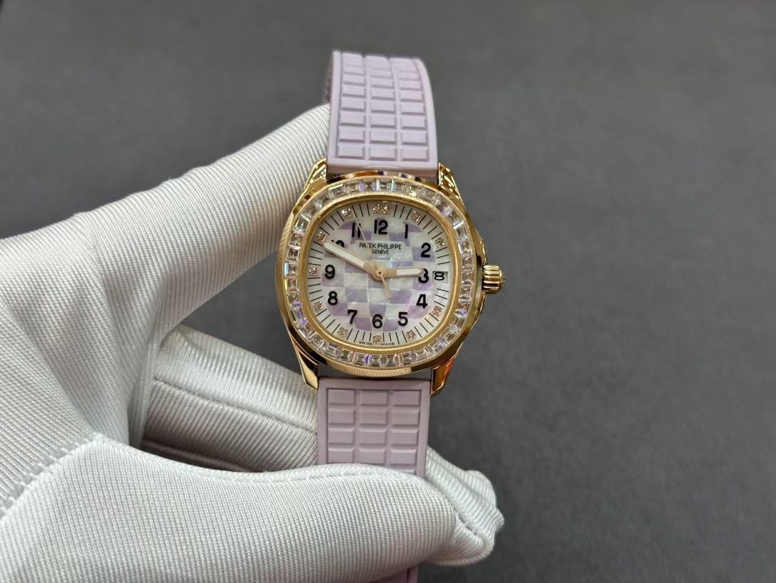 PATEK PHILIPPE AQUANAUT 파텍필립 아쿠아 5072R-001 다이아 핑 다이얼