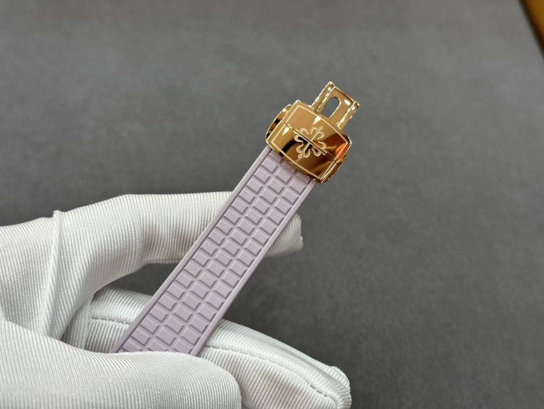 PATEK PHILIPPE AQUANAUT 파텍필립 아쿠아 5072R-001 다이아 핑 다이얼