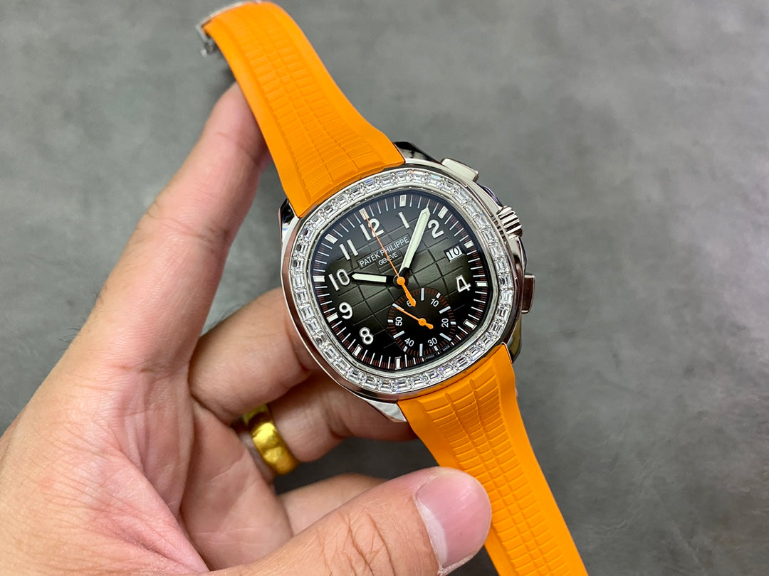 PATEK PHILIPPE AQUANAUT 파텍필립 아쿠아넛 5968A-001 다이아 블랙 다이얼