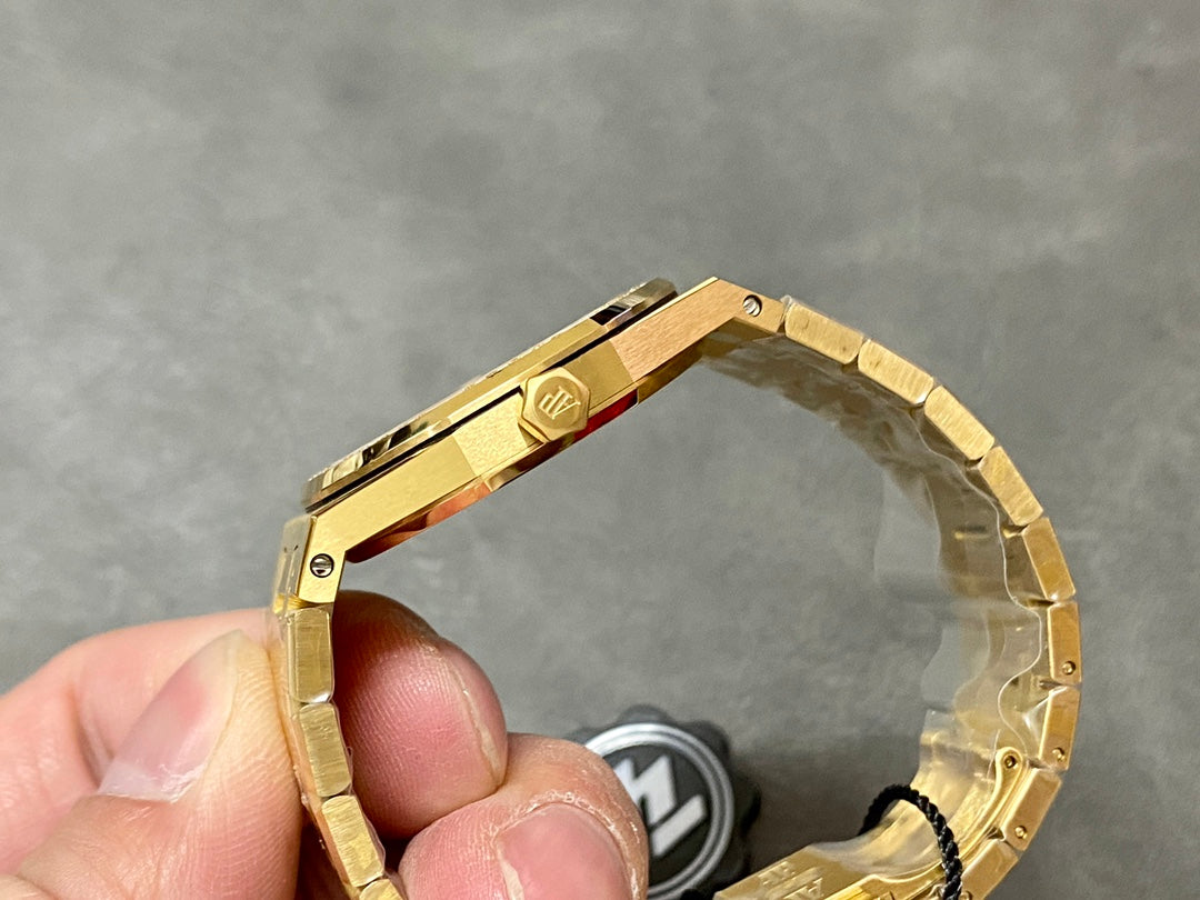 AUDEMARS PIGUET ROYAL OAK 오데마피게 로얄오크 33mm 67651OR 옐로우 골드 화이트 다이얼 다이아 베젤