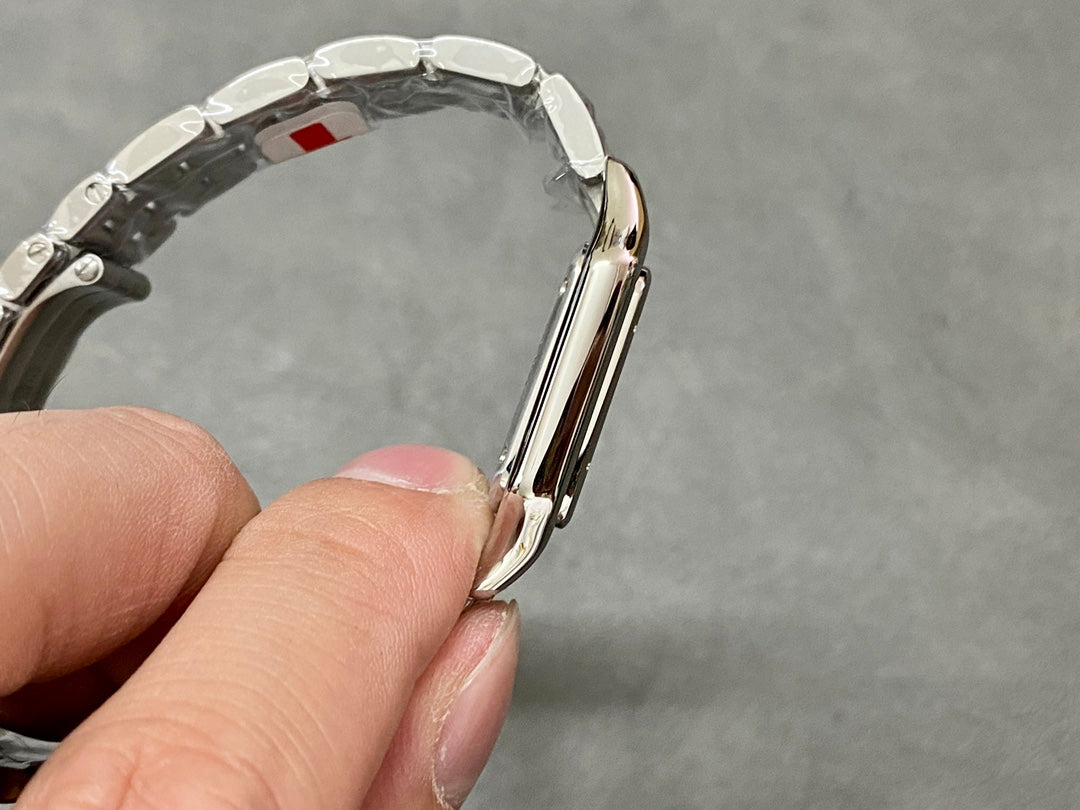 CARTIER PANTHERE DE CARTIER 까르띠에 팬더 드 까르띠에 27mm 미디움 쿼츠 무브먼츠 화이트 다이얼 실버