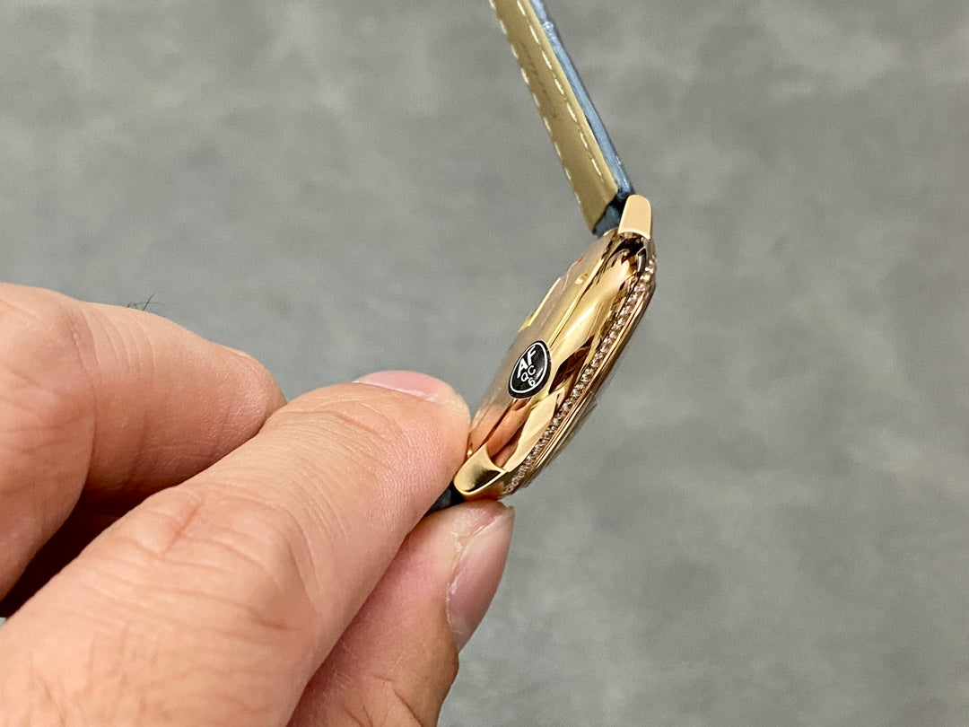 CARTIER BALLON DE CARTIER 까르띠에 발 드 까르띠에 33mm 오토 무브먼츠 골드 다이얼 다이아 베젤