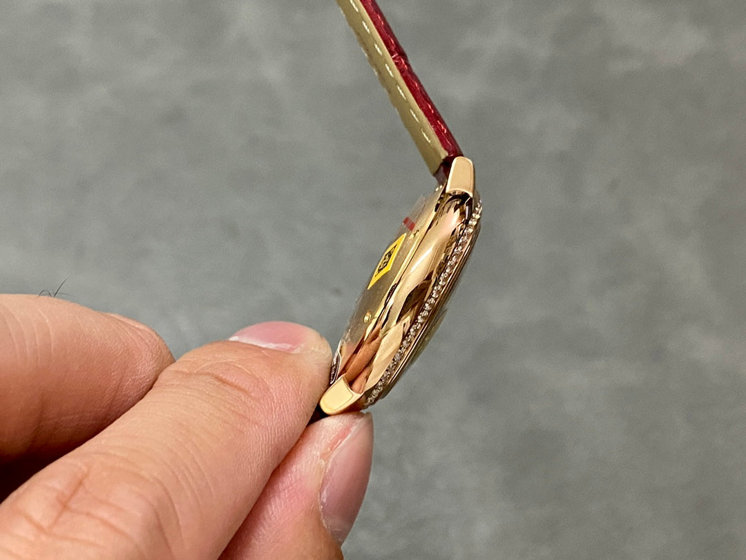 CARTIER BALLON DE CARTIER 까르띠에 발 드 까르띠에 33mm 오토 무브먼츠 화이트 다이얼 다이아 베젤