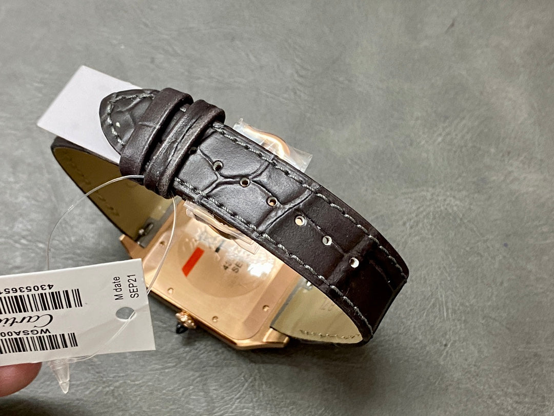CARTIER SANTOS DE CARTIER 까르띠에 산토스 드 까르띠에 라지 33.9mm 쿼츠 무브먼츠 화이트 다이얼 소가죽 스트랩