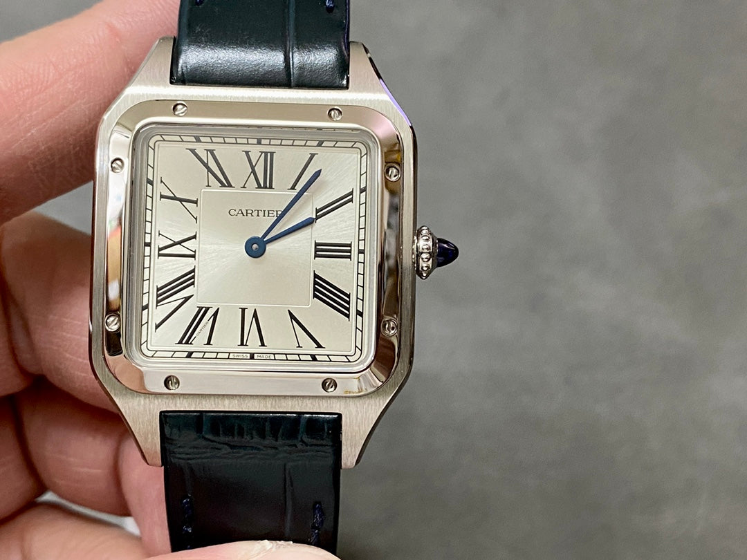 CARTIER SANTOS DE CARTIER 까르띠에 산토스 드 까르띠에 미디움 31.4mm 쿼츠 무브먼츠 화이트 다이얼 소가죽 스트랩
