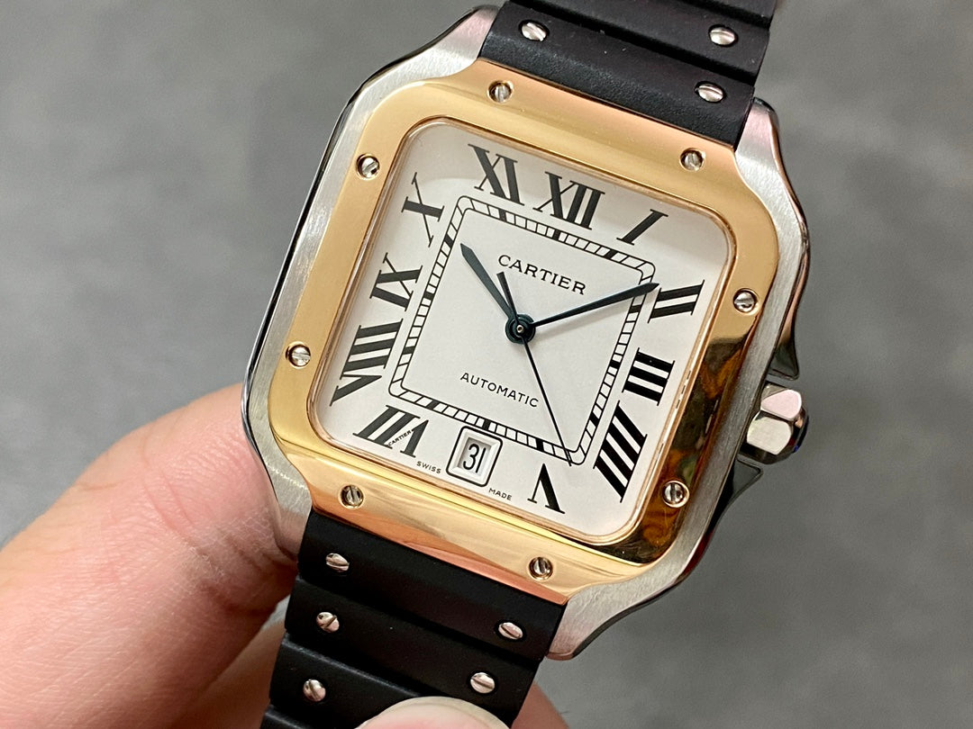 CARTIER SANTOS DE CARTIER 까르띠에 산토스 드 까르띠에 라지 33.9mm 쿼츠 무브먼츠 화이트 다이얼 블랙소가죽 스트랩