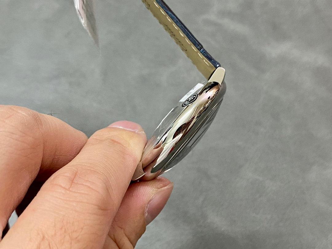 CARTIER BALLON DE CARTIER 까르띠에 발 드 까르띠에 42mm 오토 무브먼츠 블루 다이얼 스틸 베