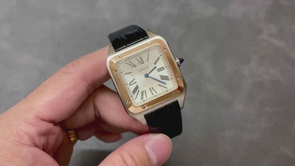 CARTIER SANTOS DE CARTIER 까르띠에 산토스 드 까르띠에 라지 33.9mm 쿼츠 무브먼츠 화이트 다이얼 블랙소가죽 스트랩