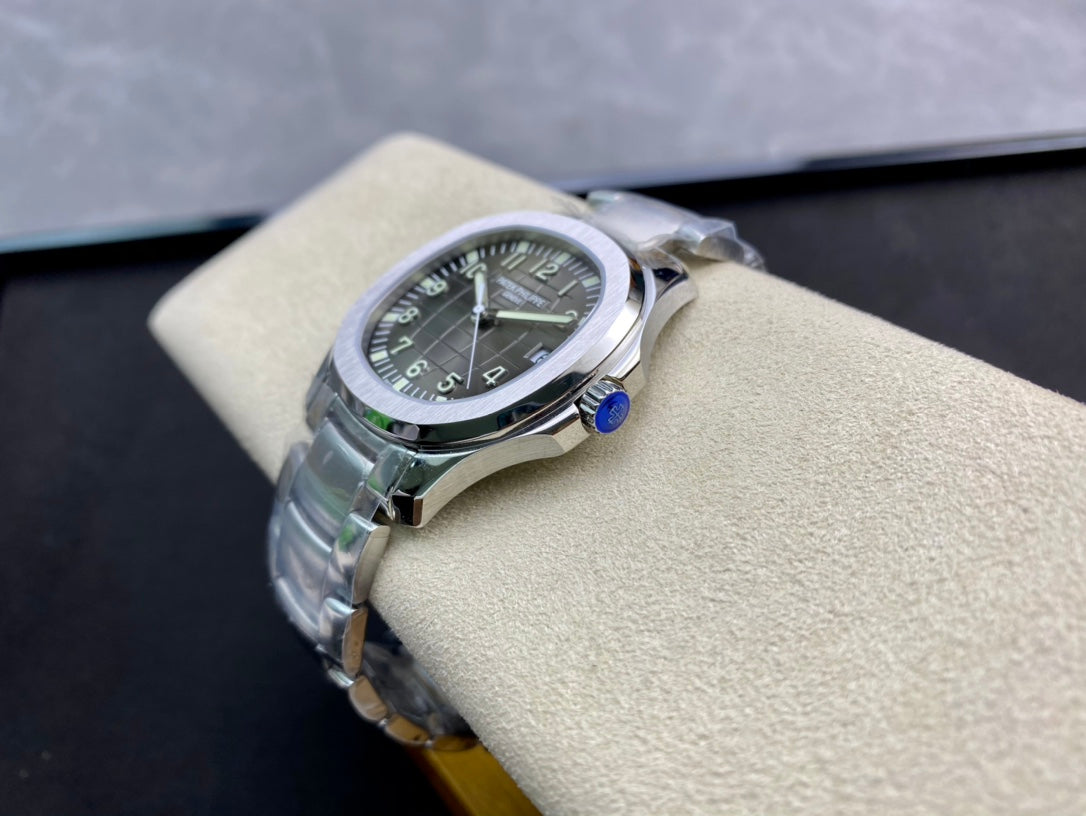 PATEK PHILIPPE AQUANAUT 파텍필립 아쿠아넛 51687/1A-001 블랙 다이얼