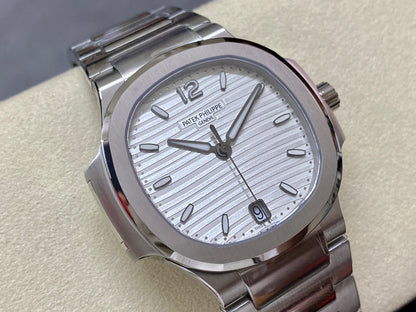 PATEK PHILIPPE NAUTILUS 파텍필립 노틸러스 7118/1A-010 화이트 다이얼