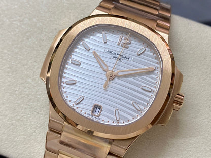 PATEK PHILIPPE NAUTILUS 파텍필립 노틸러스 7118/1R-001 로즈드 화이트 다이얼