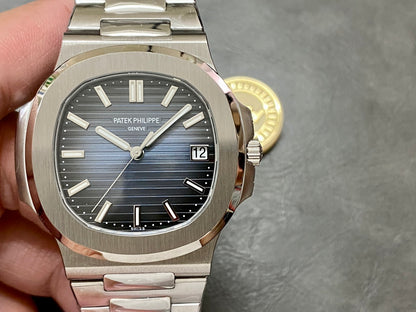 PATEK PHILIPPE NAUTILUS 파텍필립 노틸러스 5811/1G-001 썬 버스트 블루 다이얼