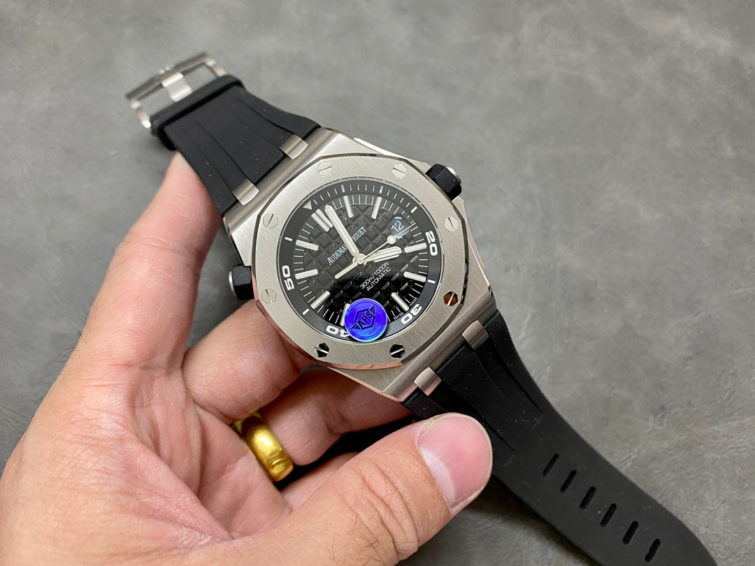 AUDEMARS PIGUET ROYAL OAK OFF SHORE 오데마피게 로얄오크 오프쇼어 42mm 15710 다이버 블랙 다이얼