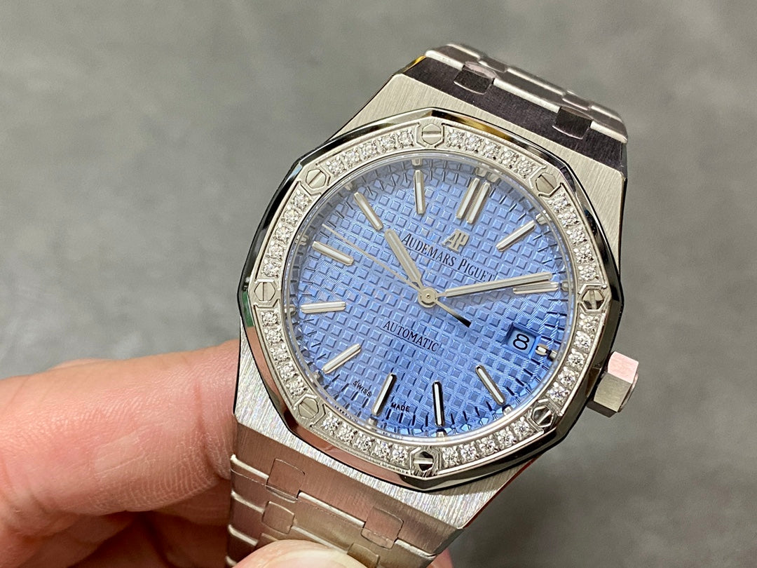 AUDEMARS PIGUET ROYAL OAK 오데마피게 로얄오크 41mm 15550ST 블루 다이얼 다이아 베젤