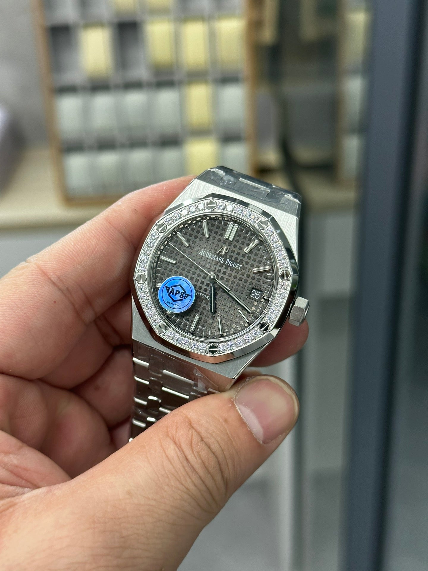 AUDEMARS PIGUET ROYAL OAK 오데마피게 로얄오크 37mm 15451 그레이 다이얼 다이아 베젤
