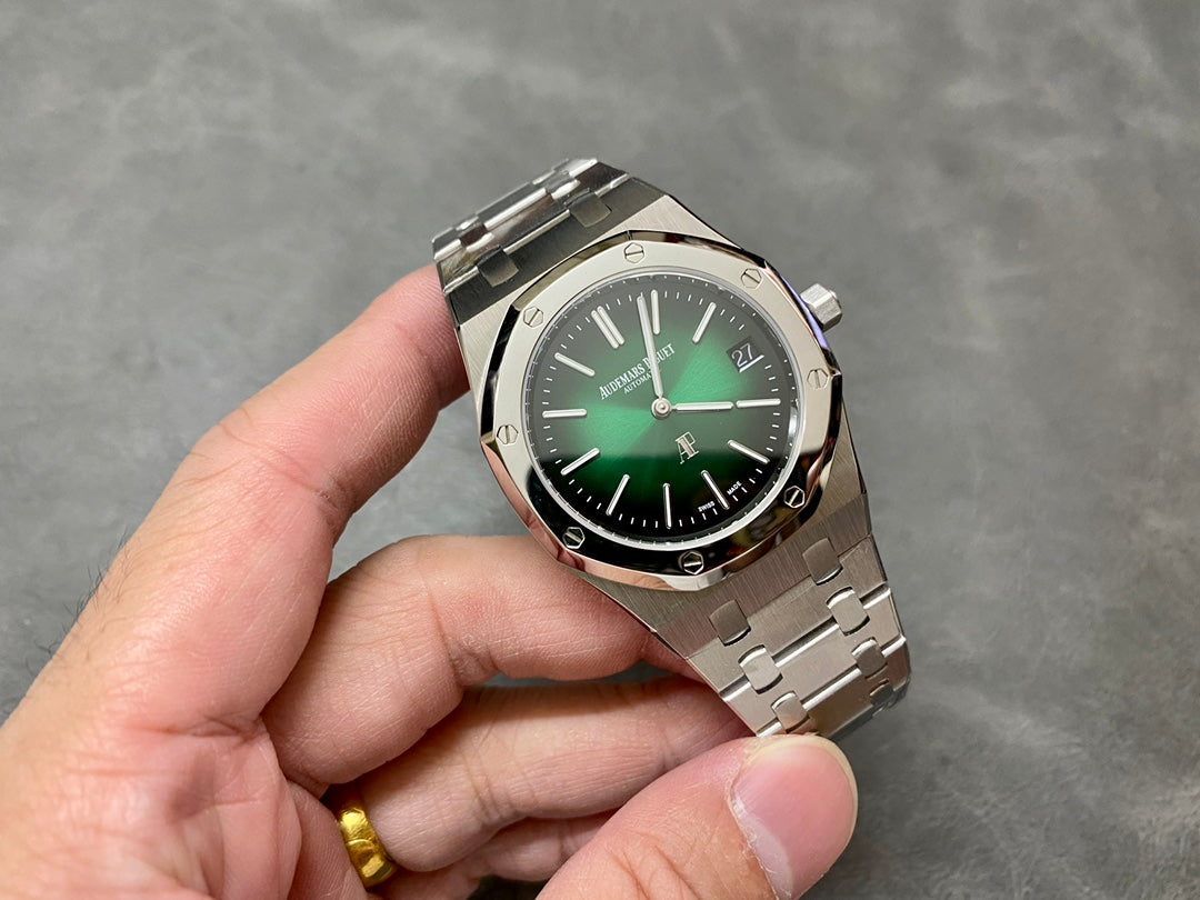 AUDEMARS PIGUET ROYAL OAK 오데마피게 로얄오크 점보 39mm 15202 그린 다이얼