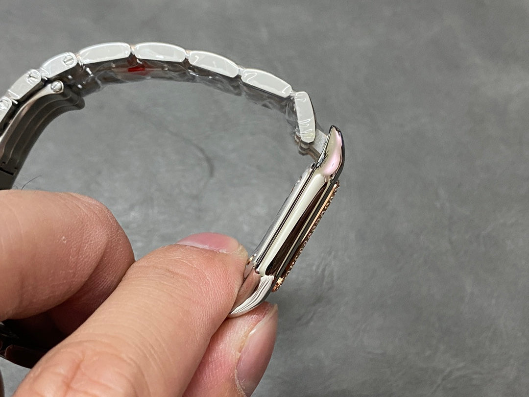 CARTIER PANTHERE DE CARTIER 까르띠에 팬더 드 까르띠에 27mm 미디움 쿼츠 무브먼츠 화이트 다이얼 다이아 베젤