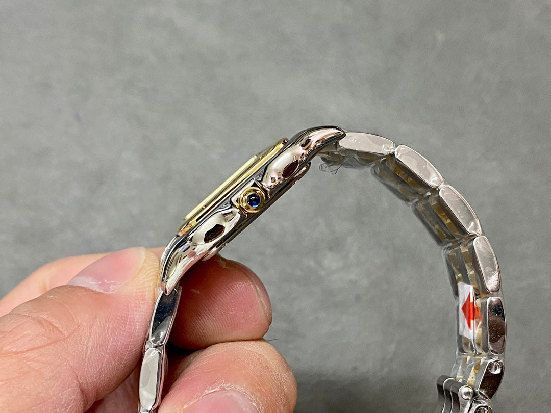 CARTIER PANTHERE DE CARTIER 까르띠에 팬더 드 까르띠에 27mm 미디움 쿼츠 무브먼츠 화이트 다이얼